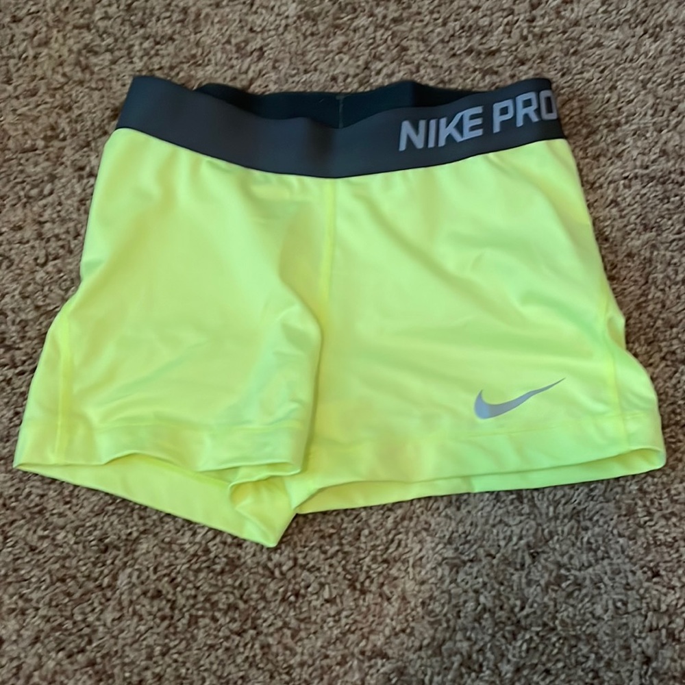 Yellow Nike pros